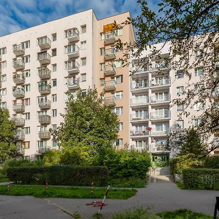 Kopcinskiego Bright & Spacious Ursynow By Renters وارسو