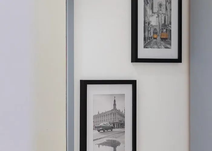 Kopcinskiego Bright & Spacious Ursynow By Renters アパート ワルシャワ