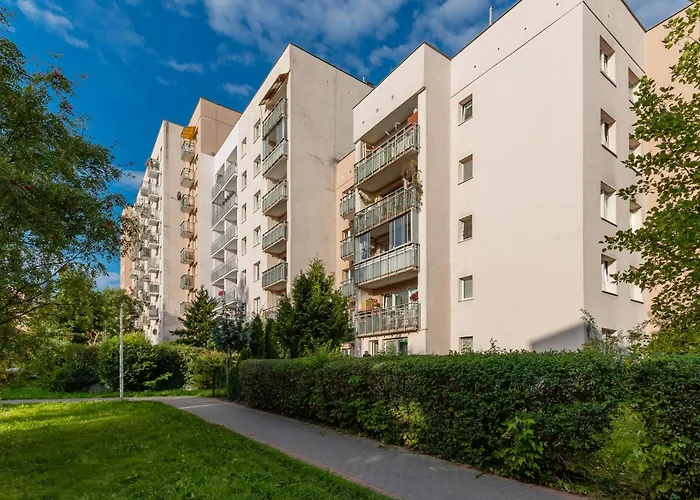 Kopcinskiego Bright & Spacious Ursynow By Renters アパート *