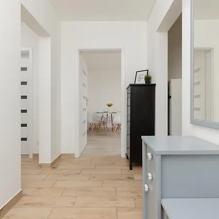 Daire Kopcinskiego Bright & Spacious Ursynow By Renters Varşova